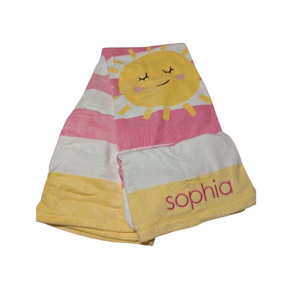 Pottery Barn Kids Oversized Beach Towel 32" x 64" New Monagrammed Sophia - Picture 1 of 9